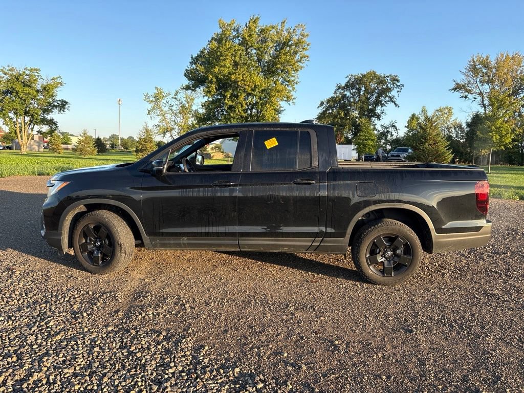 Used 2024 Honda Ridgeline Black Edition image 7