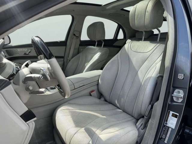 Used 2017 Mercedes-Benz S 550 Sedan image 17