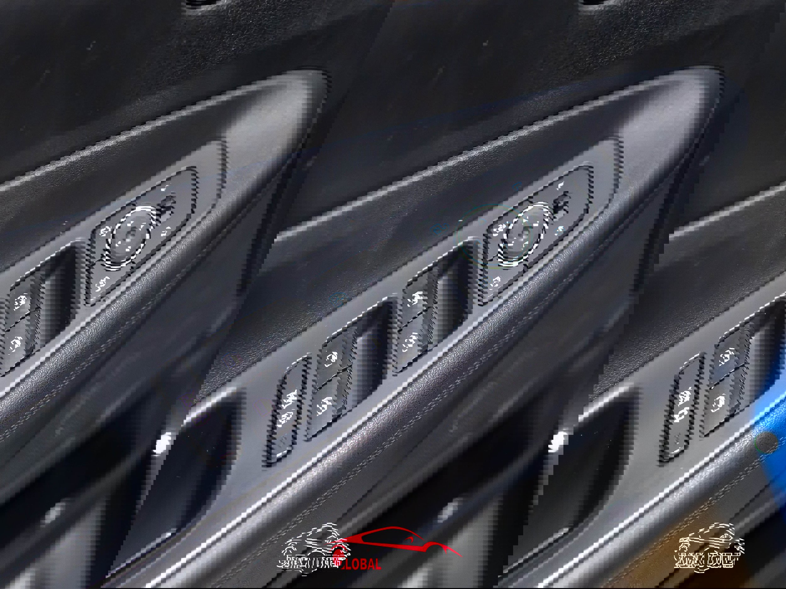 Used 2019 Hyundai Santa Fe SE image 36