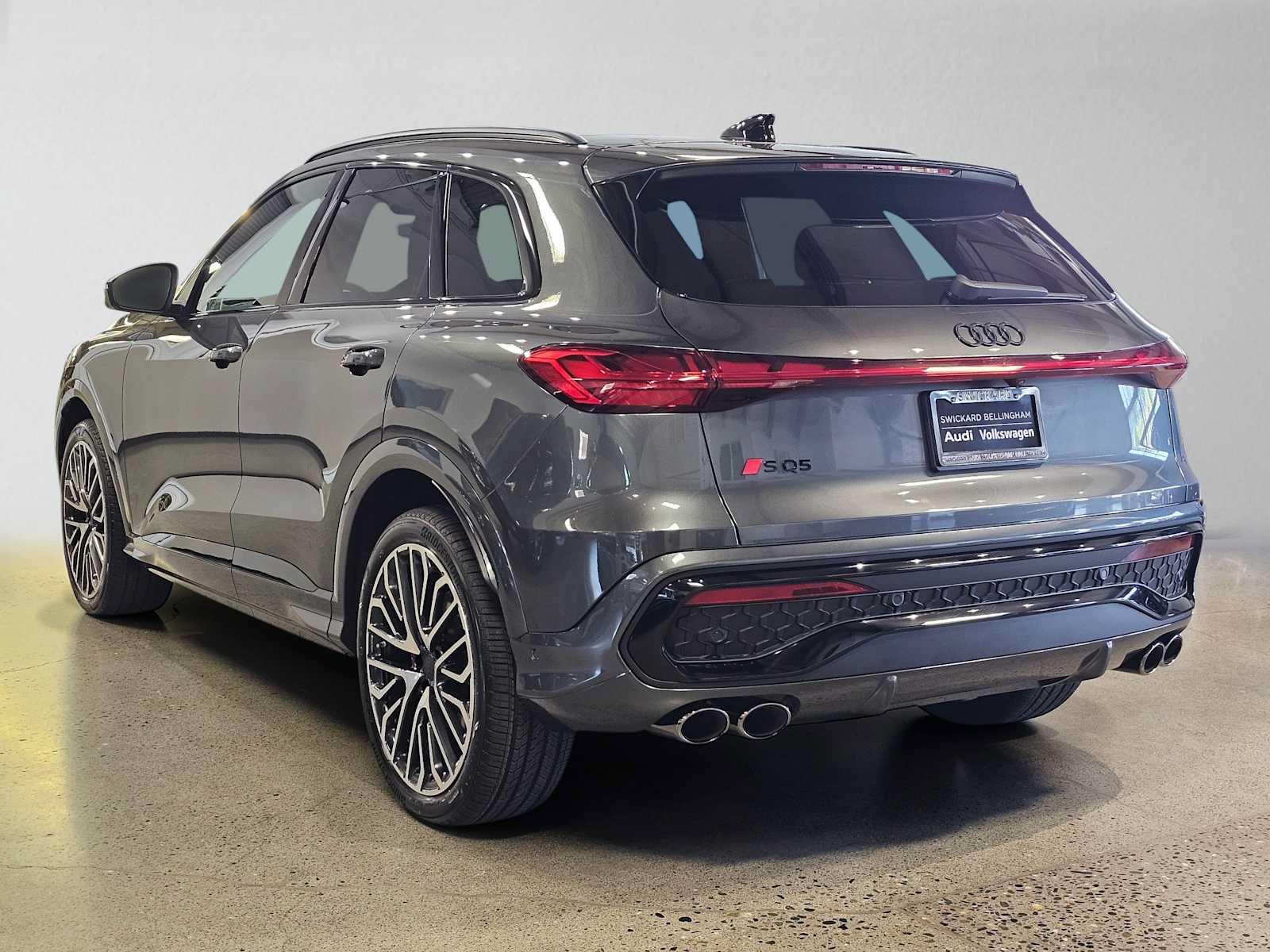 New 2026 Audi SQ5 Prestige AWD/4WD image 5