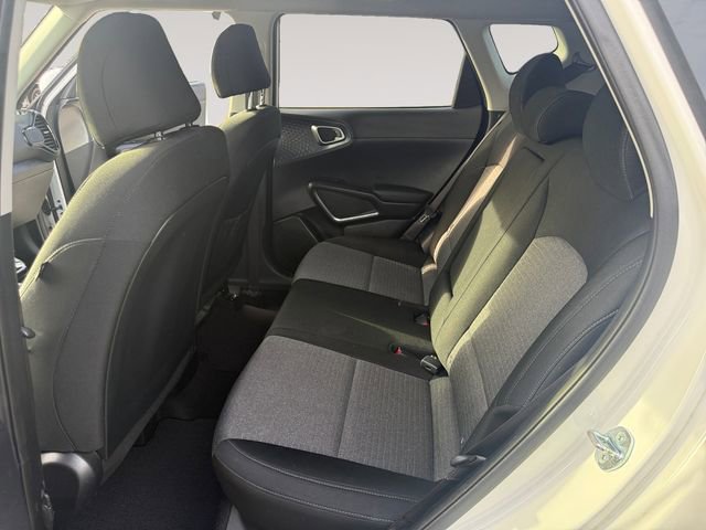 Used 2024 Kia Soul EX image 13
