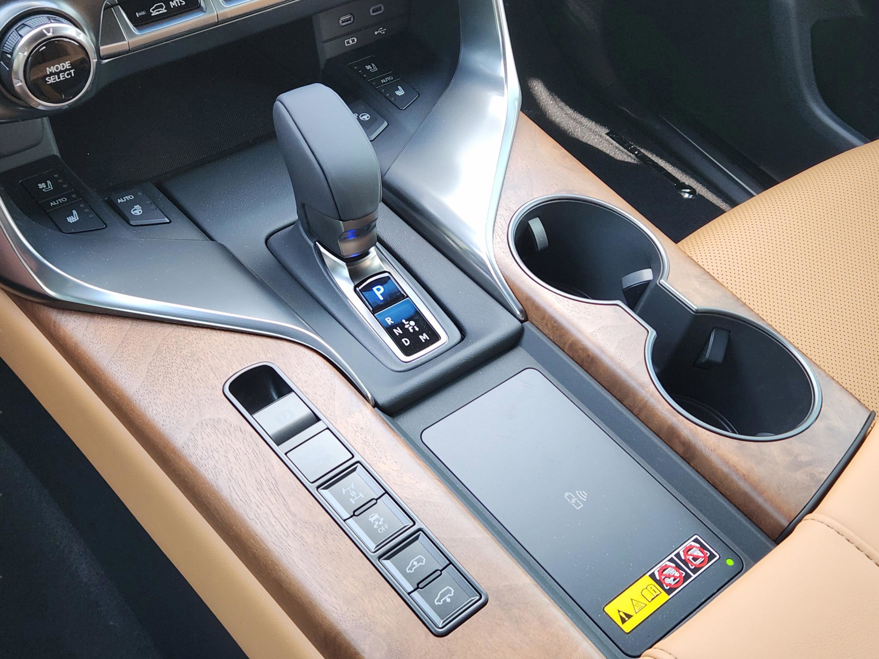 New 2026 Lexus LX 700h Luxury AWD/4WD image 14