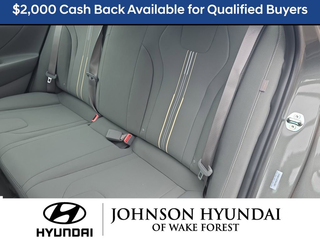 New 2026 Hyundai Elantra Blue image 21