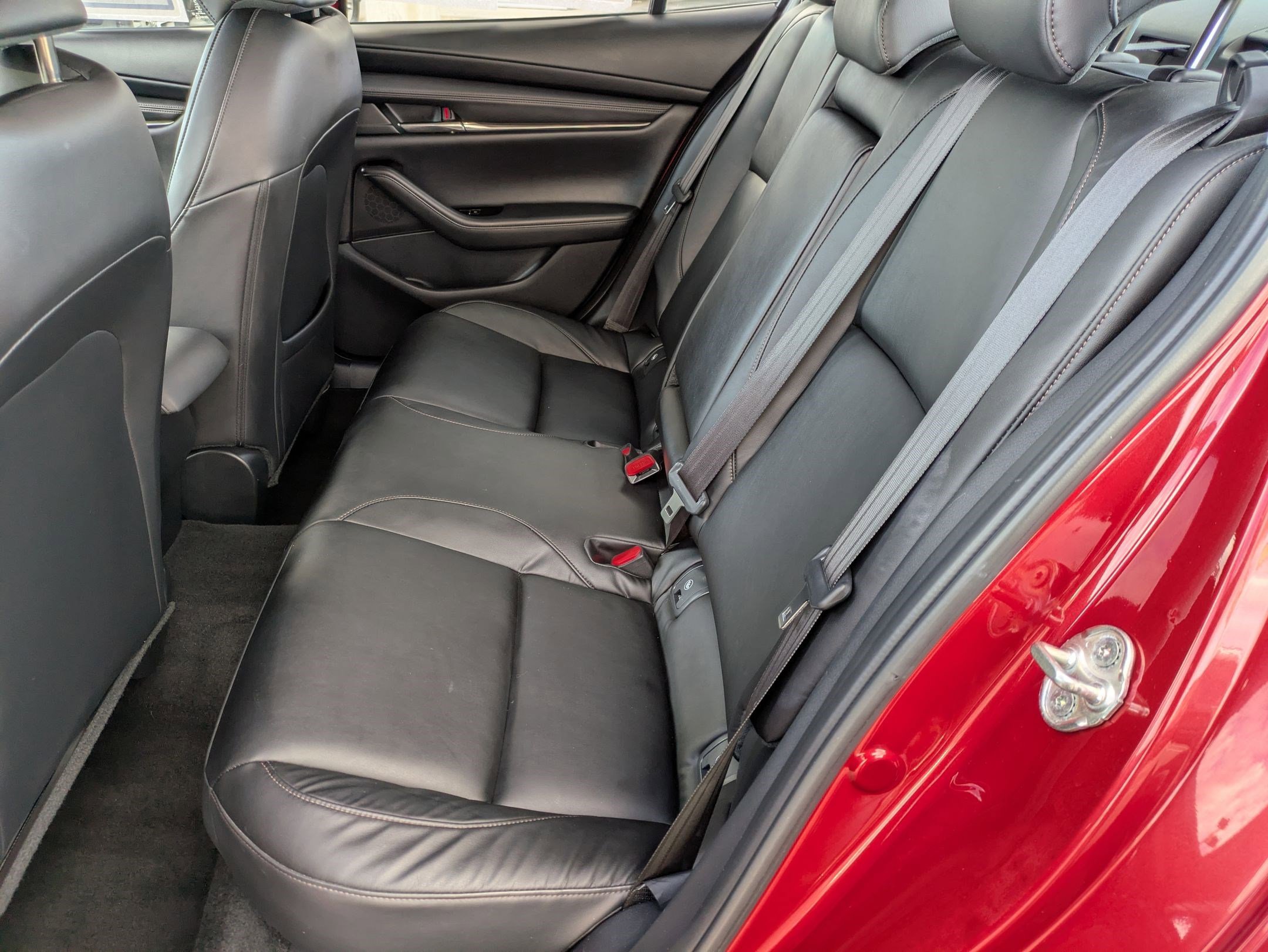 Used 2021 MAZDA MAZDA3 s image 24