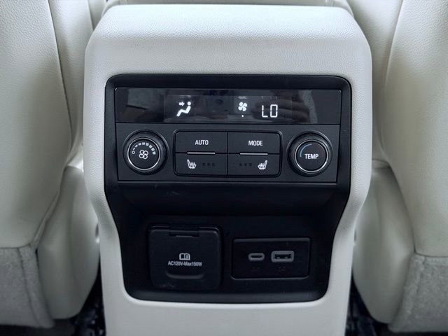 Used 2023 GMC Acadia Denali AWD/4WD image 25