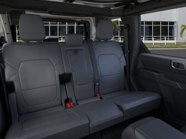 New 2025 Ford Bronco Badlands w/ Sasquatch Package image 11