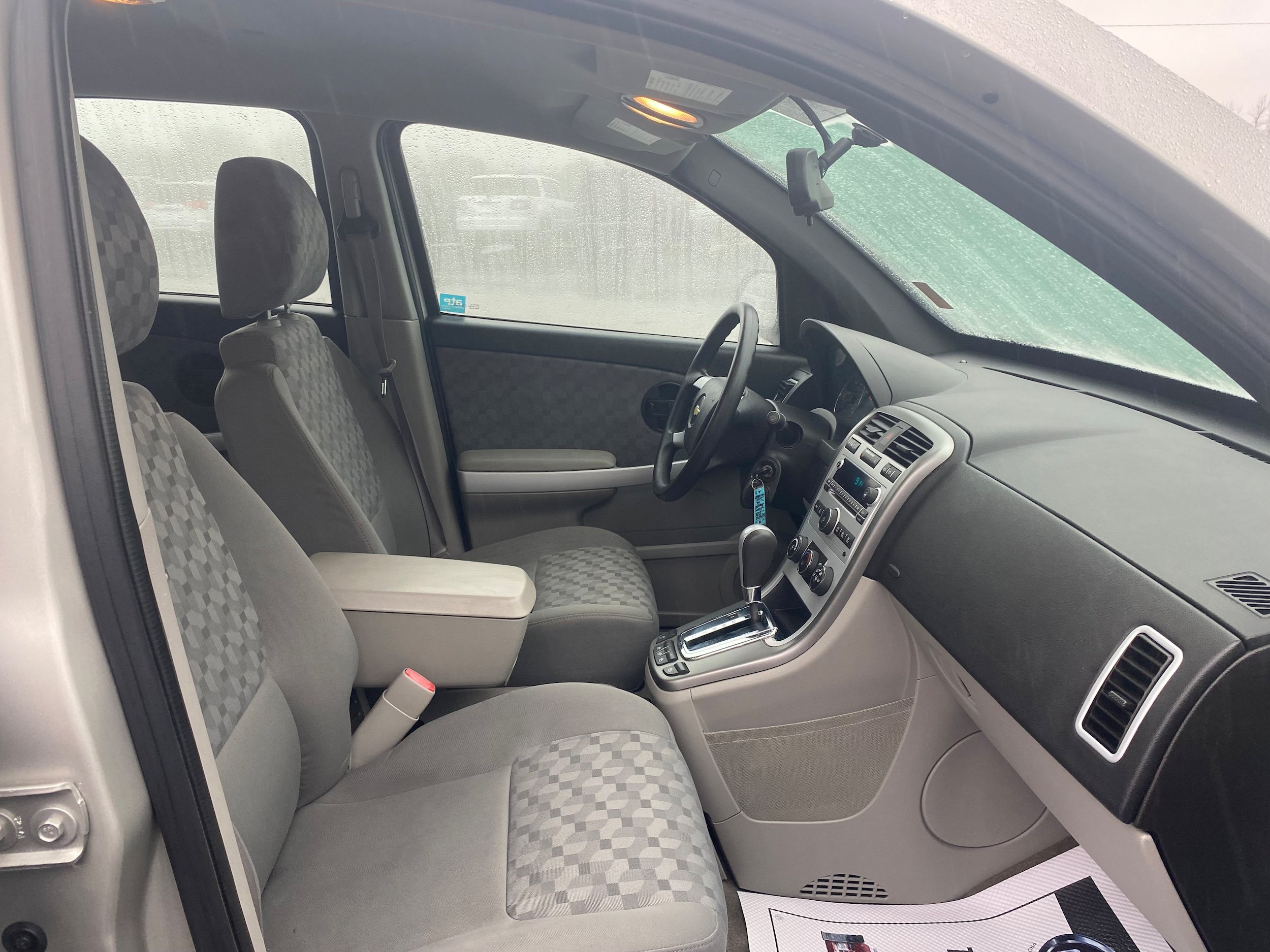 Used 2008 Chevrolet Equinox LS FWD image 15