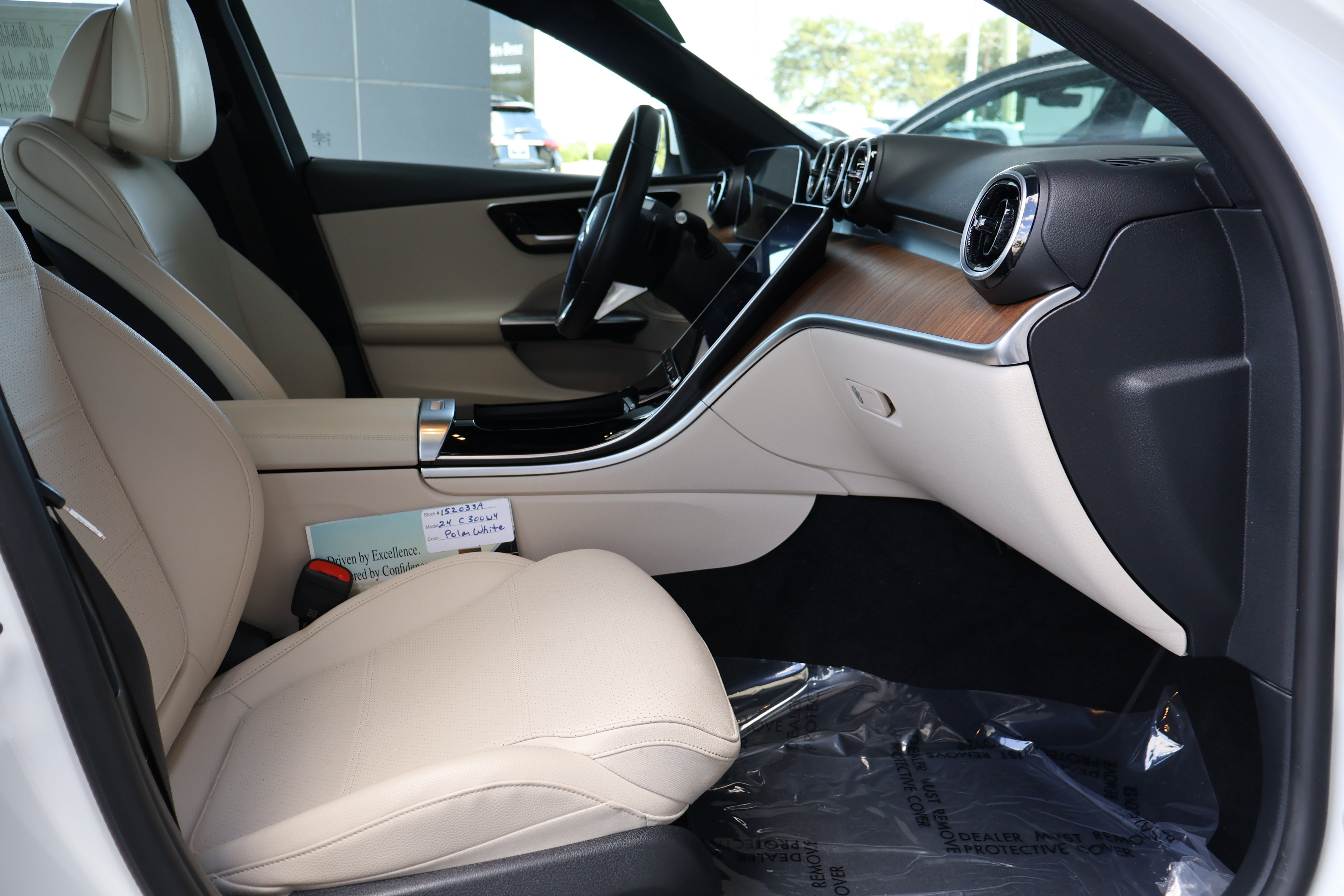 Certified 2024 Mercedes-Benz C 300 4MATIC Sedan image 30