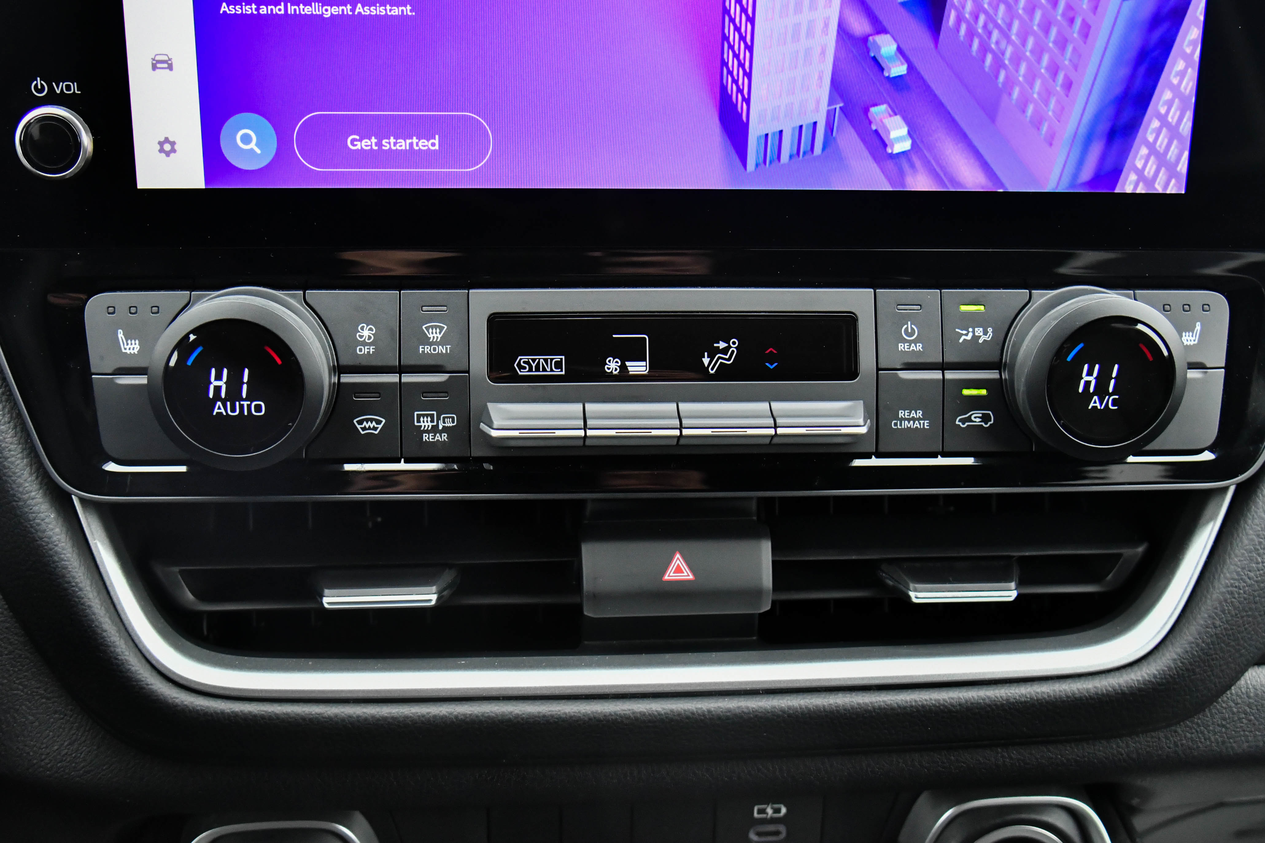 Used 2025 Toyota Grand Highlander AWD image 27