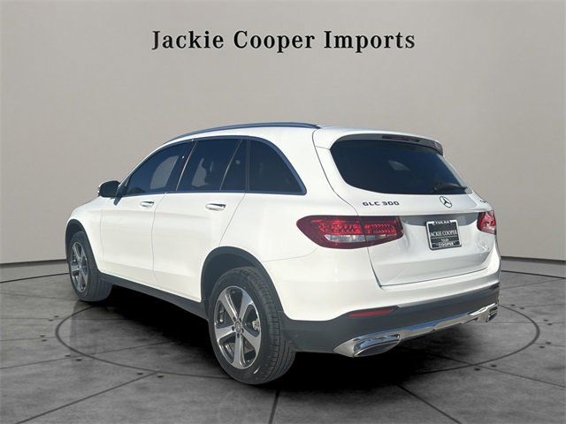 Used 2016 Mercedes-Benz GLC 300 4MATIC image 3