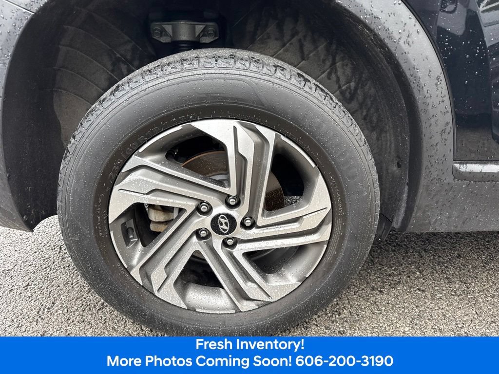 Used 2023 Hyundai Santa Fe SEL AWD/4WD image 5