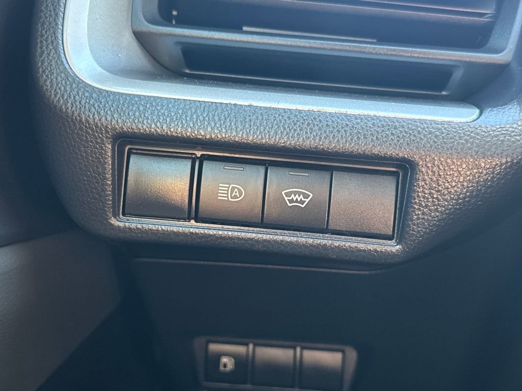 Used 2024 Toyota Prius LE image 28