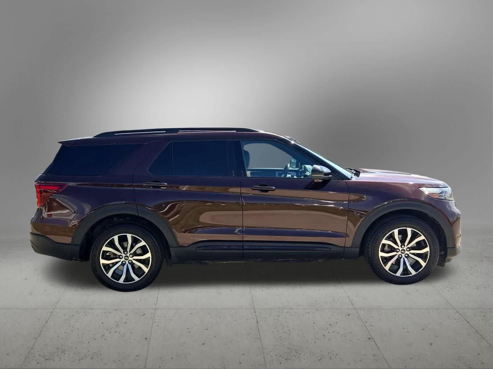 Used 2020 Ford Explorer ST w/ Premium Technology Package AWD/4WD image 7