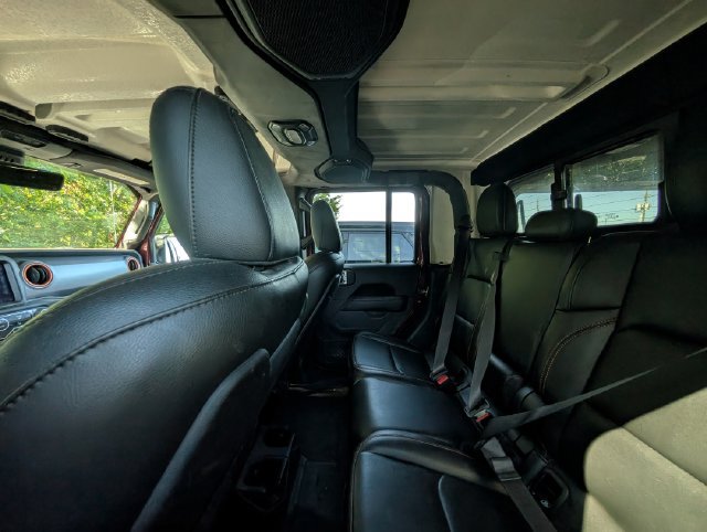 Used 2021 Jeep Gladiator Mojave AWD/4WD image 12