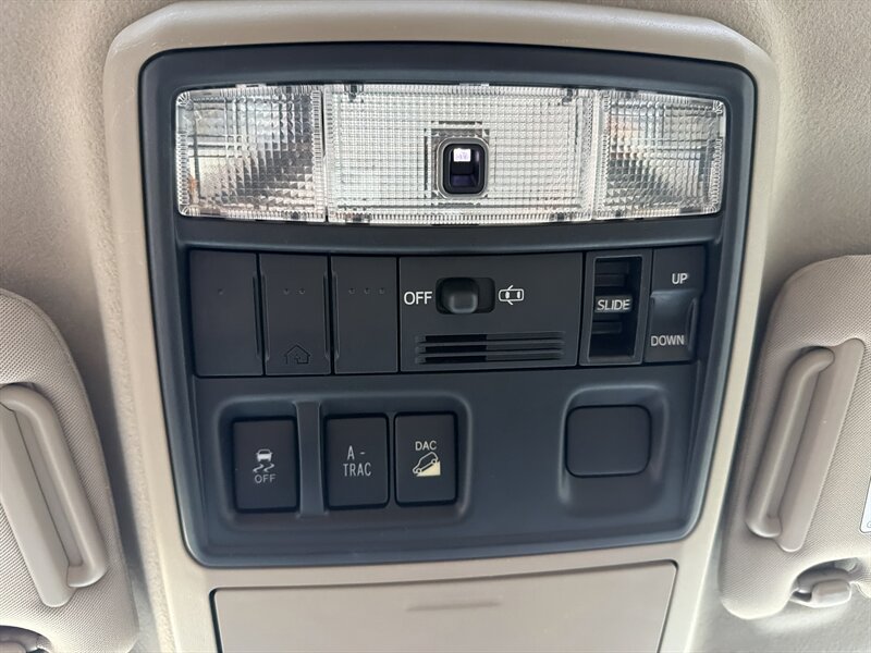 Used 2010 Toyota 4Runner SR5 AWD/4WD image 25