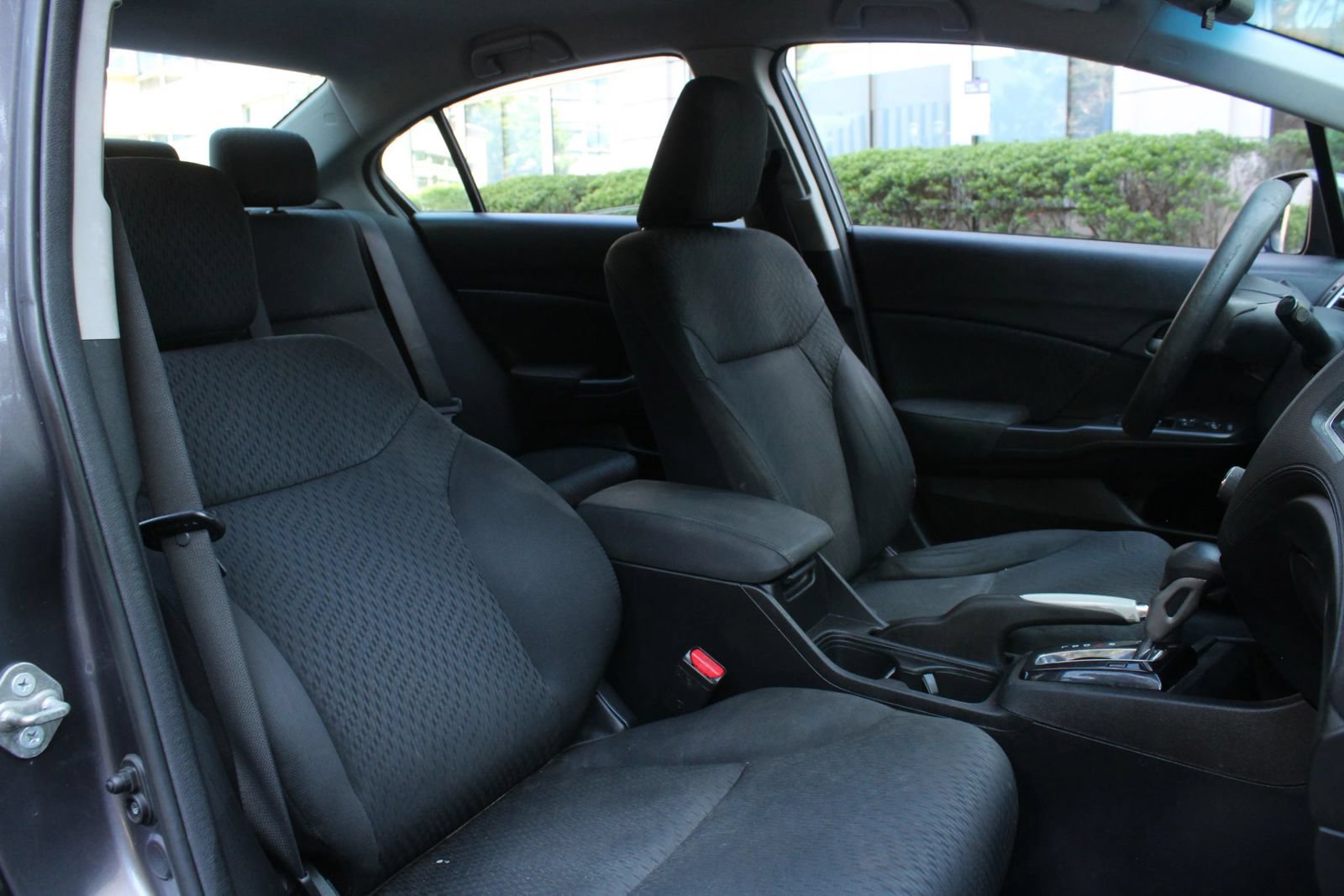Used 2015 Honda Civic SE image 25