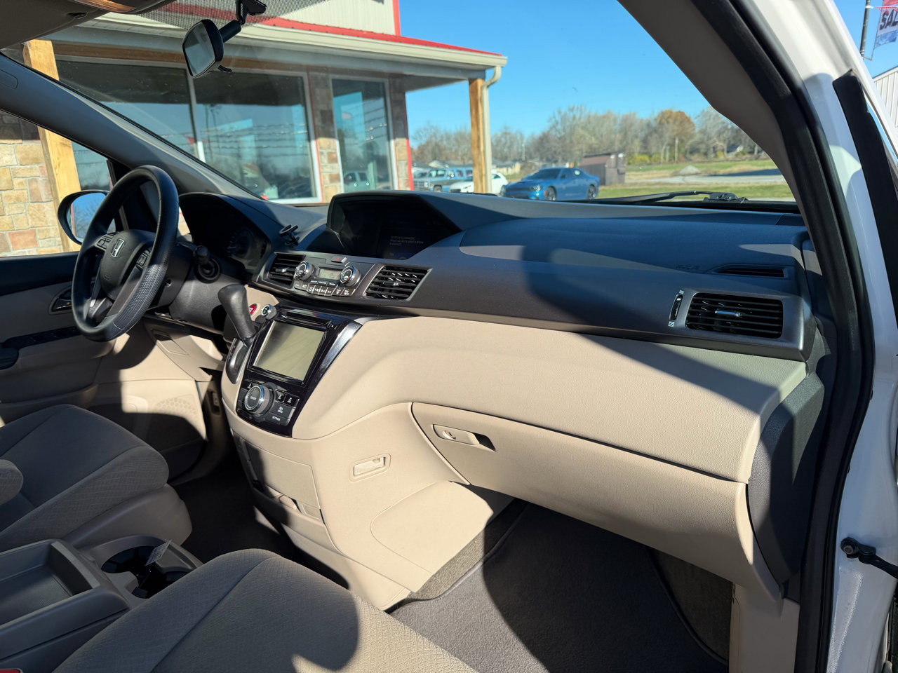 Used 2014 Honda Odyssey EX image 23