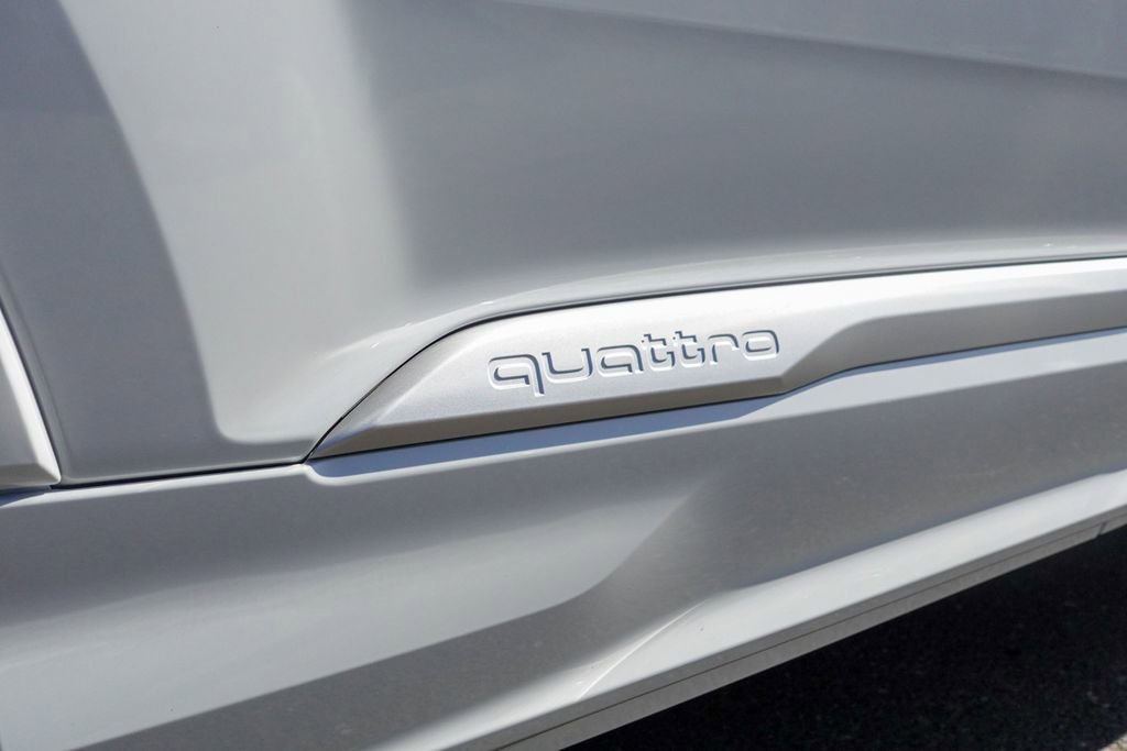 New 2025 Audi Q7 3.0T Premium Plus image 7