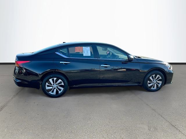 Certified 2025 Nissan Altima 2.5 S FWD image 26