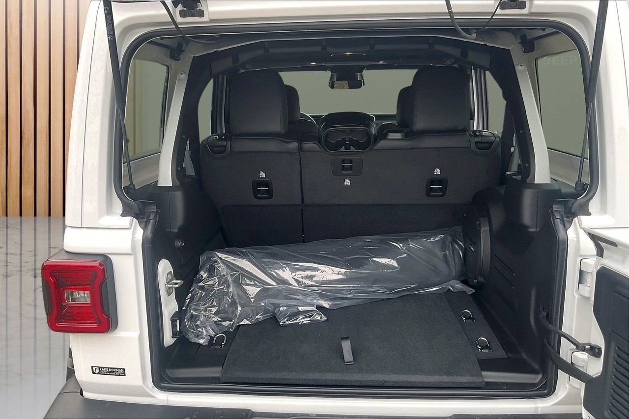 New 2026 Jeep Wrangler Sahara image 25