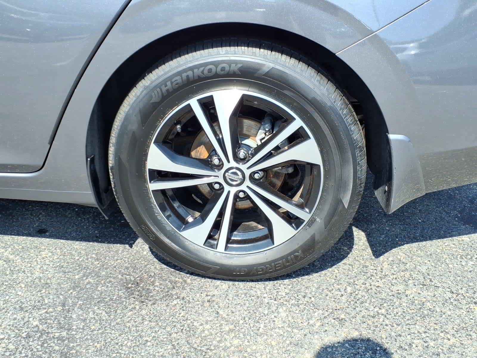 Certified 2023 Nissan Sentra SV FWD image 9