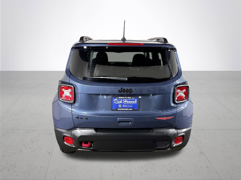 Used 2023 Jeep Renegade Trailhawk image 7