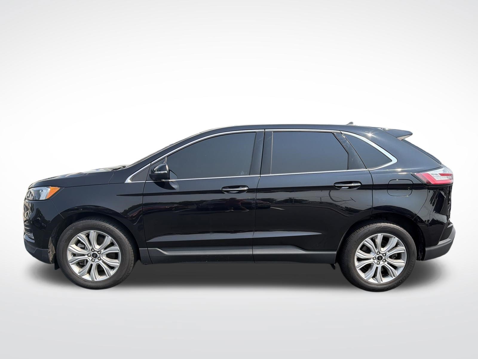 Used 2024 Ford Edge Titanium AWD/4WD image 17