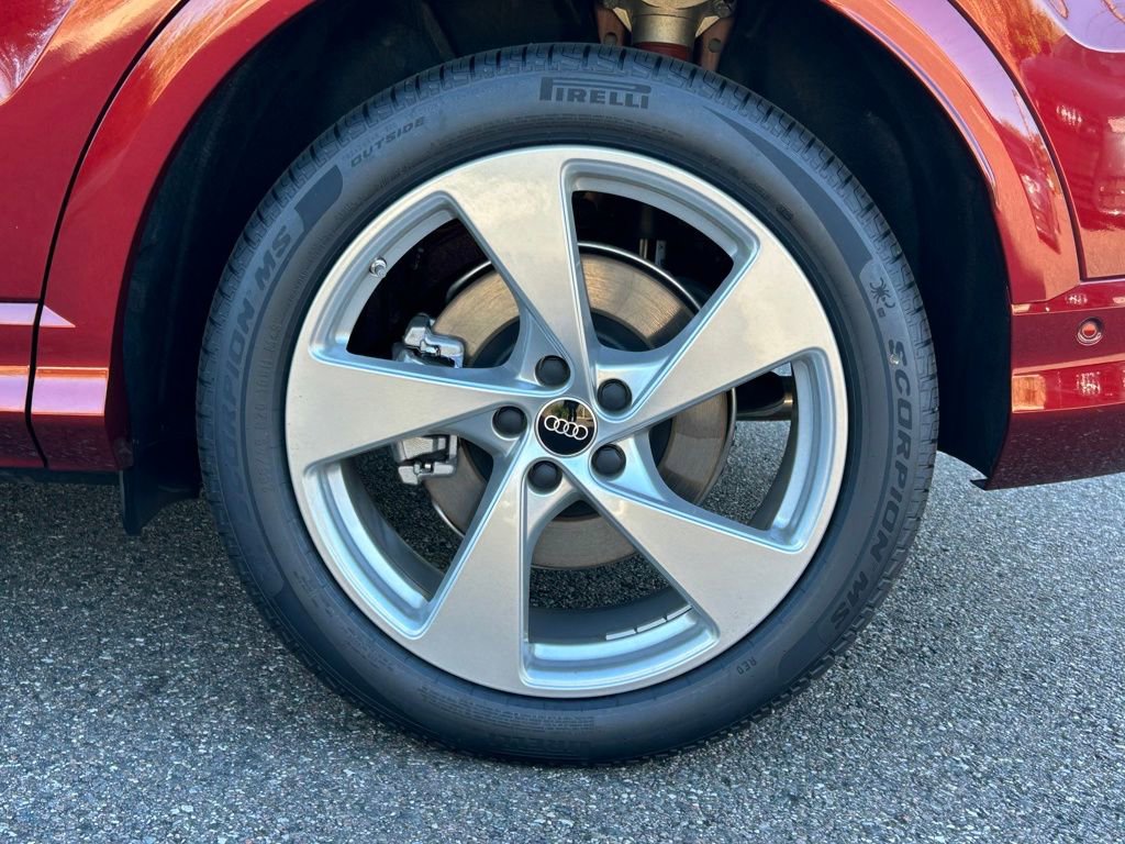 New 2025 Audi Q5 Prestige image 64