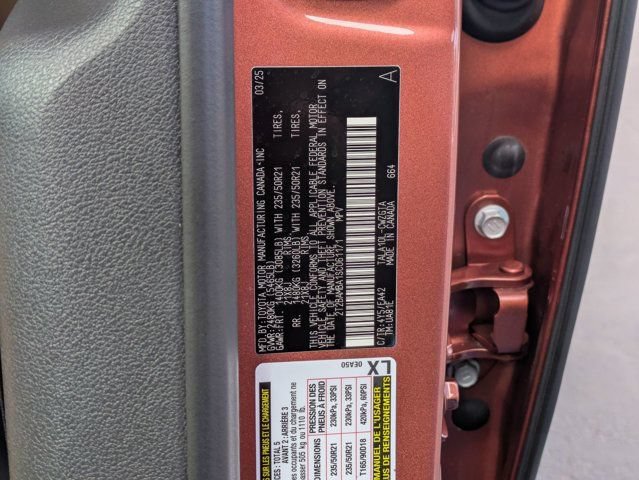 Used 2025 Lexus RX 350 Premium w/ Convenience Package FWD image 35