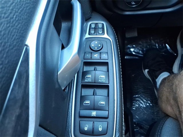 Used 2024 RAM 3500 Big Horn image 24