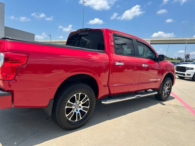 Used 2020 Nissan Titan SV w/ SV Convenience Package AWD/4WD image 13