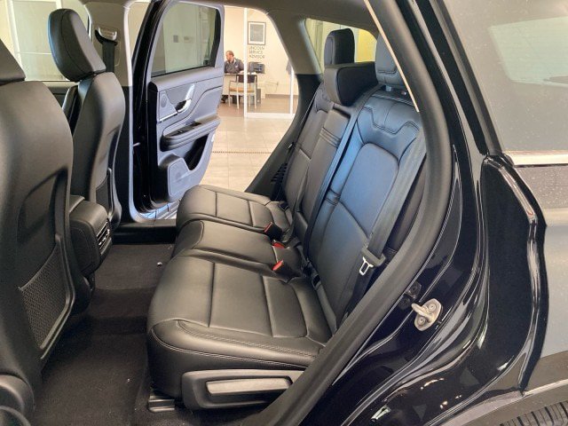 New 2024 Lincoln Corsair Grand Touring w/ Equipment Group 301A AWD/4WD image 9