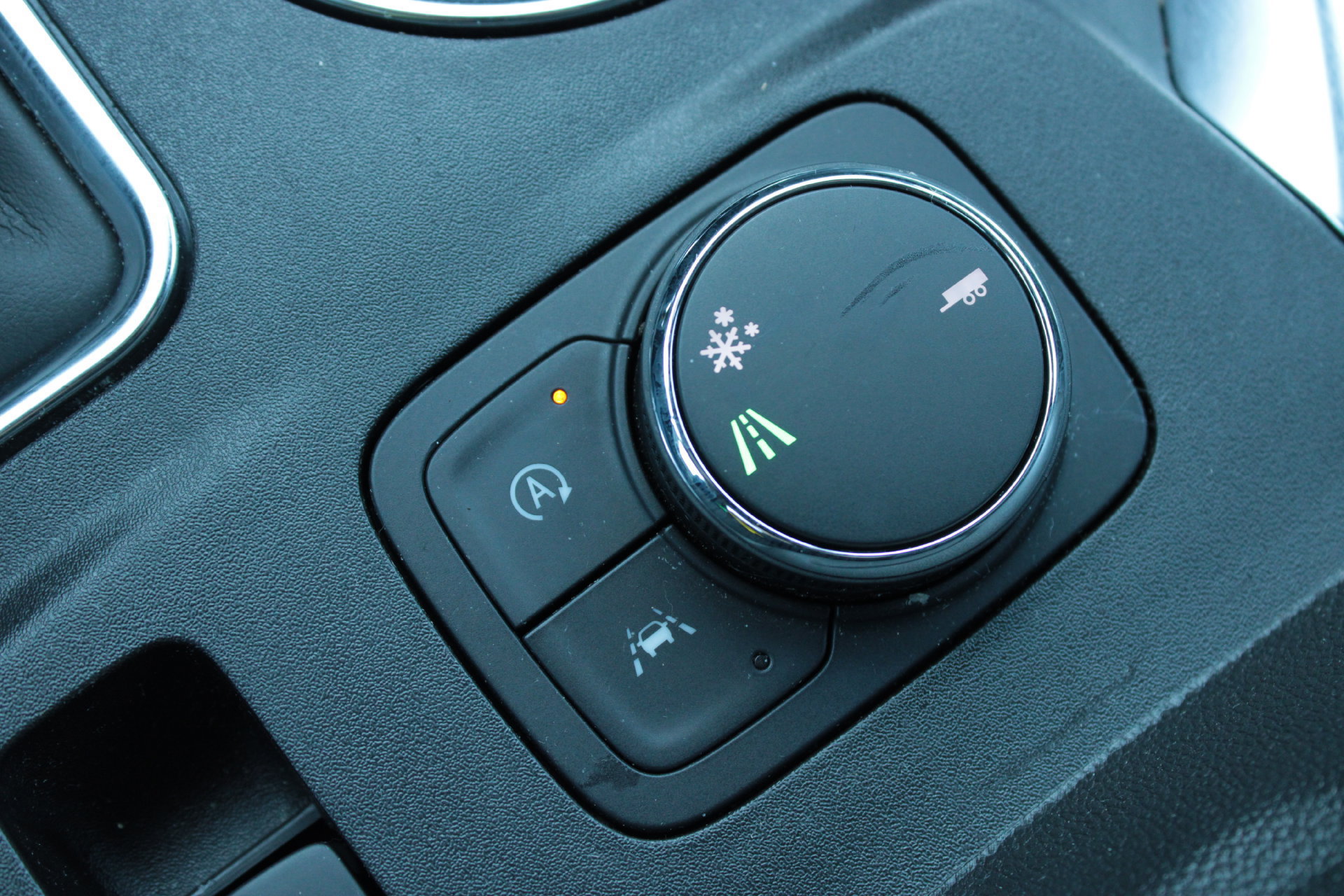 Used 2023 Chevrolet Traverse LT FWD image 51