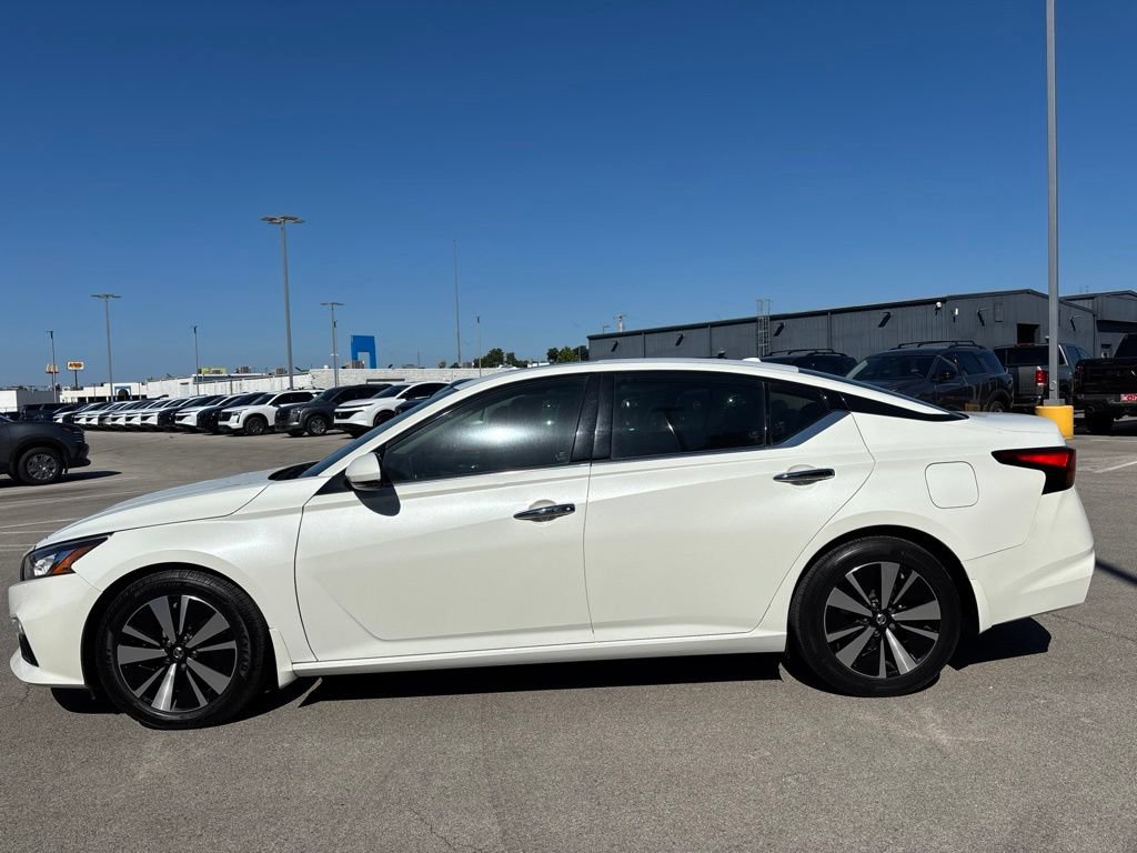 Used 2020 Nissan Altima 2.5 SL FWD image 4