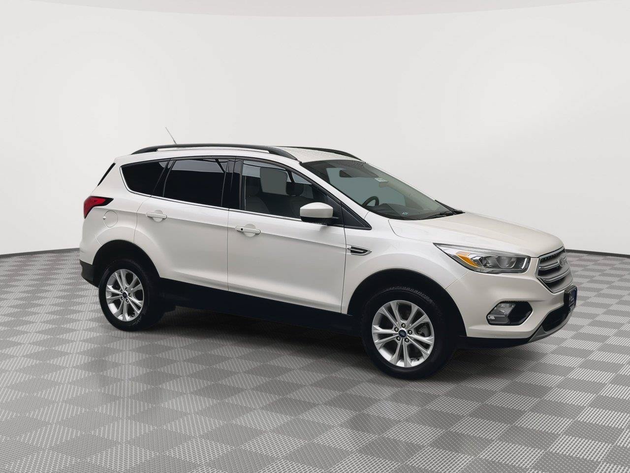 Used 2019 Ford Escape SEL AWD/4WD image 39