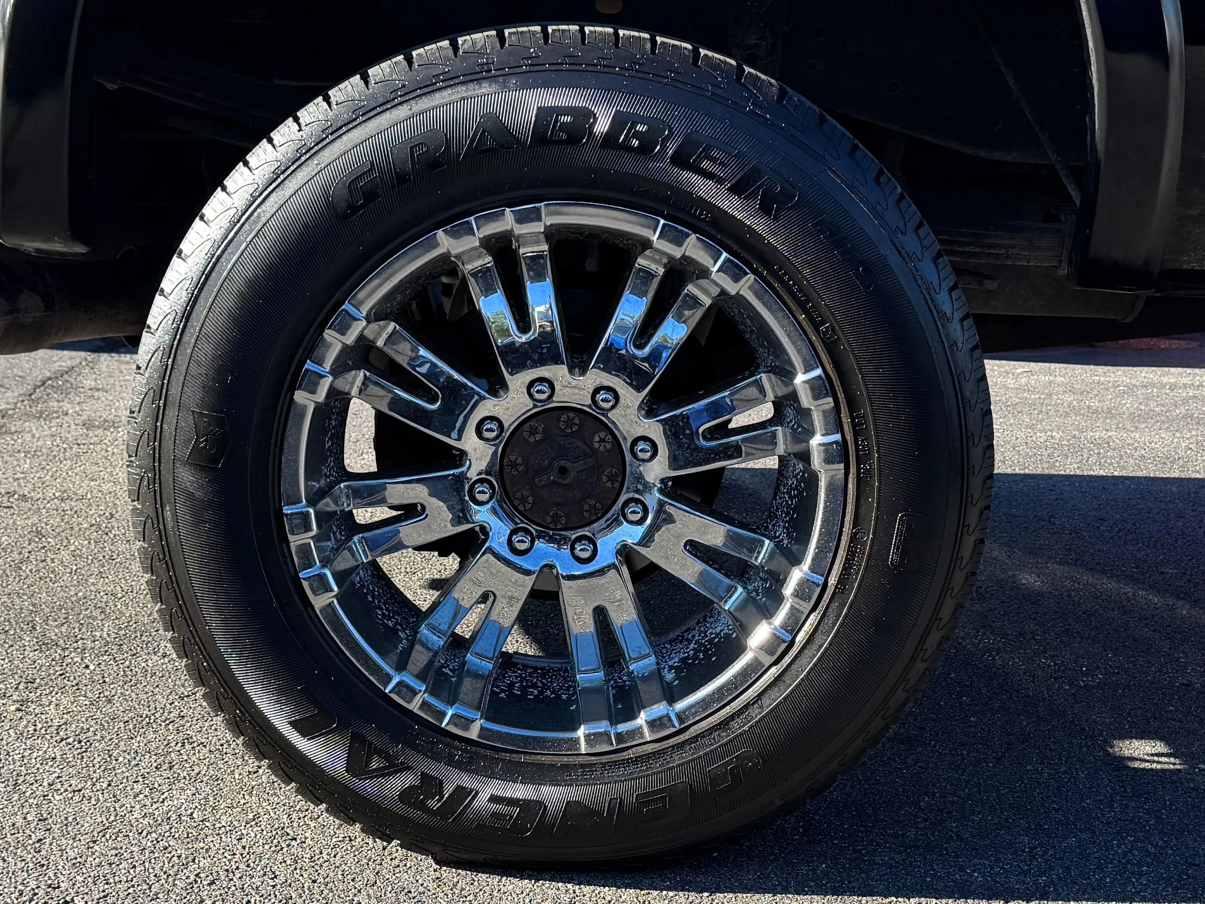 Used 2008 Ford F250 Lariat image 9