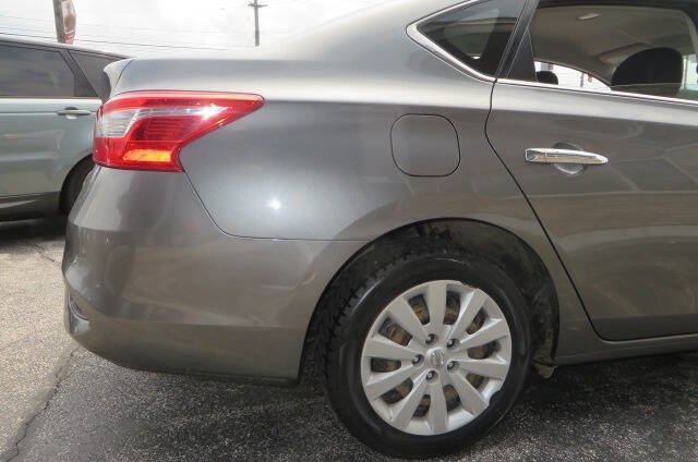 Used 2018 Nissan Sentra S FWD image 35