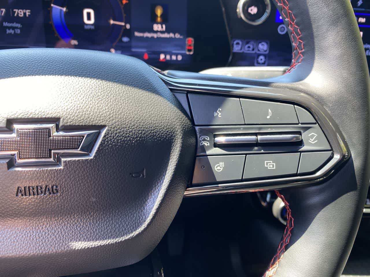 Used 2024 Chevrolet Equinox EV RS AWD/4WD image 21