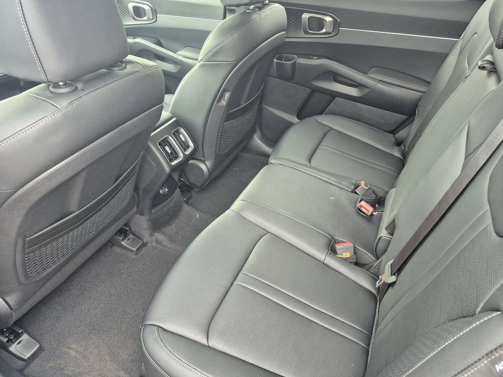 New 2026 Kia Sorento EX image 11