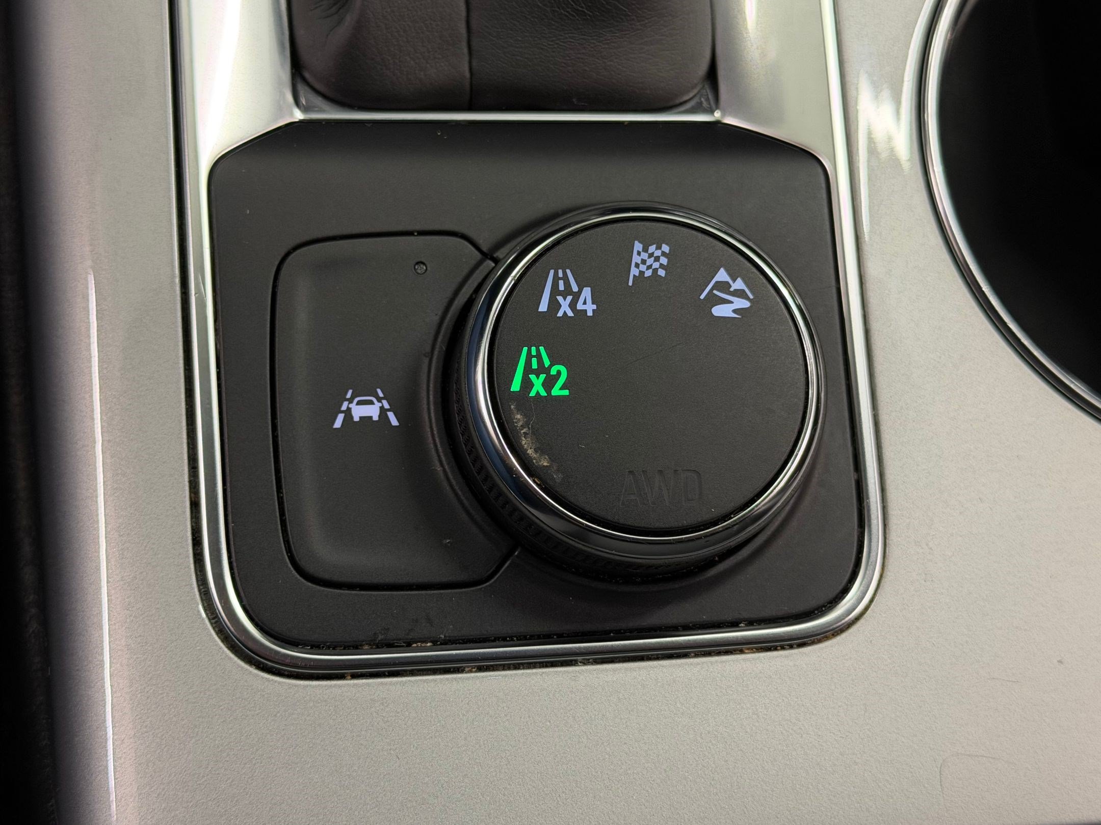 Used 2025 Chevrolet Blazer LT AWD/4WD image 20
