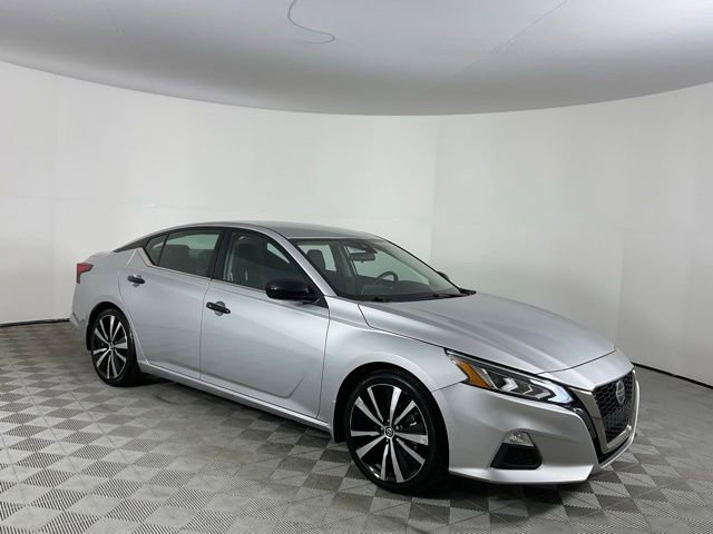 Used 2021 Nissan Altima 2.5 SR FWD image 3