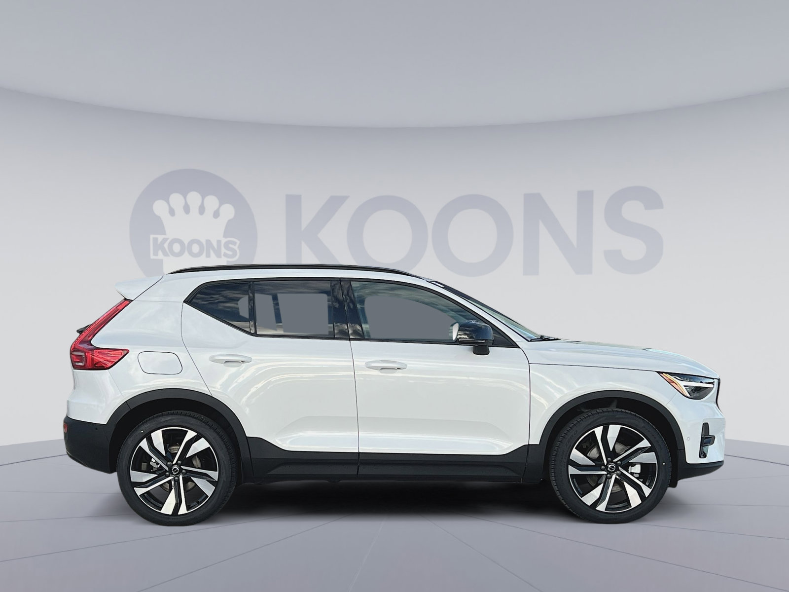 New 2026 Volvo XC40 B5 Ultra w/ Protection Package Premier AWD/4WD image 8