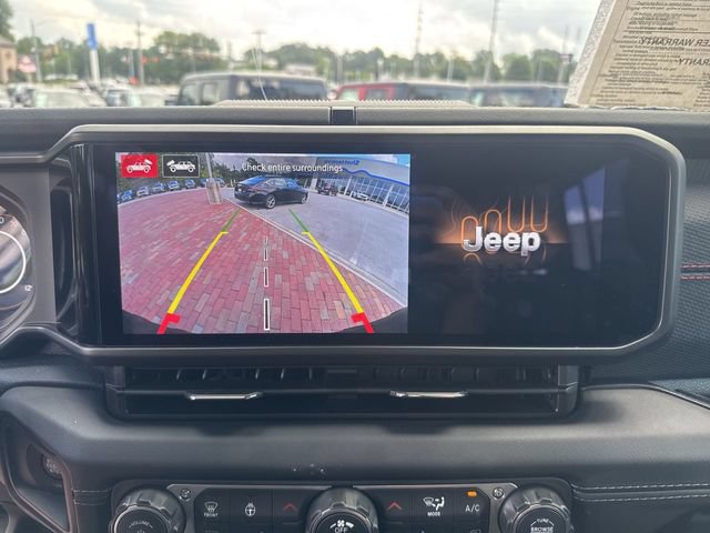 Used 2026 Jeep Wrangler Unlimited Rubicon 392 w/ Quick Order Package 27X Moab AWD/4WD image 17