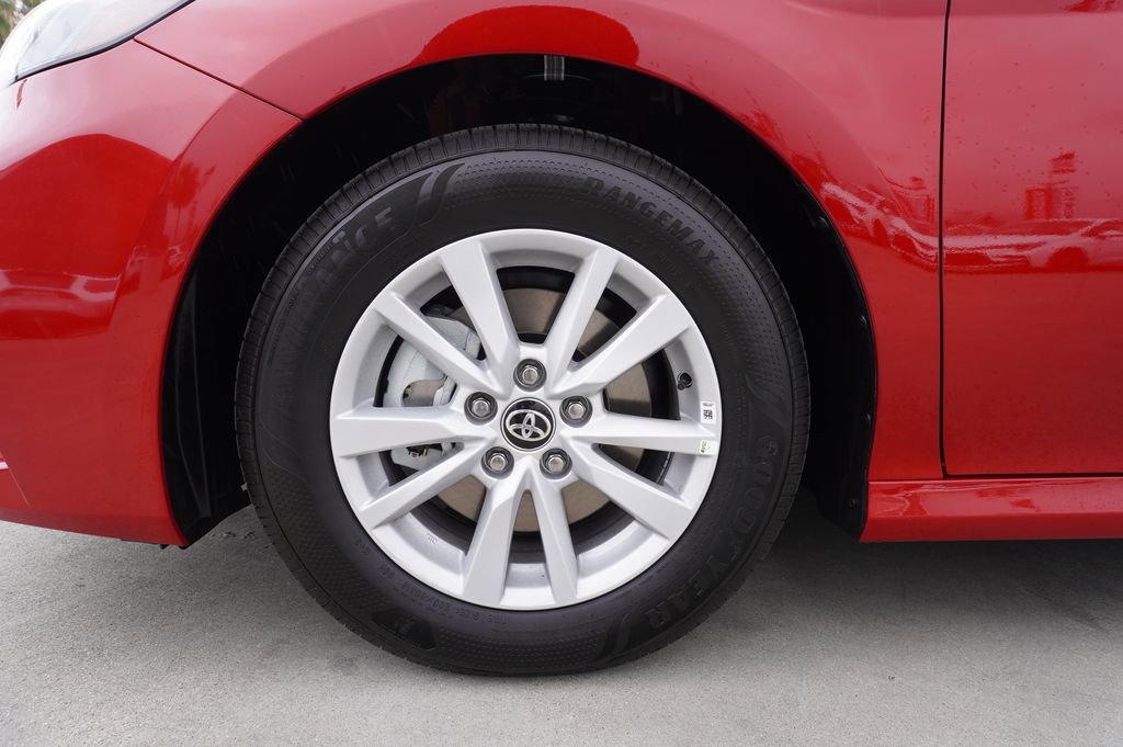 Certified 2026 Toyota Camry LE FWD image 20