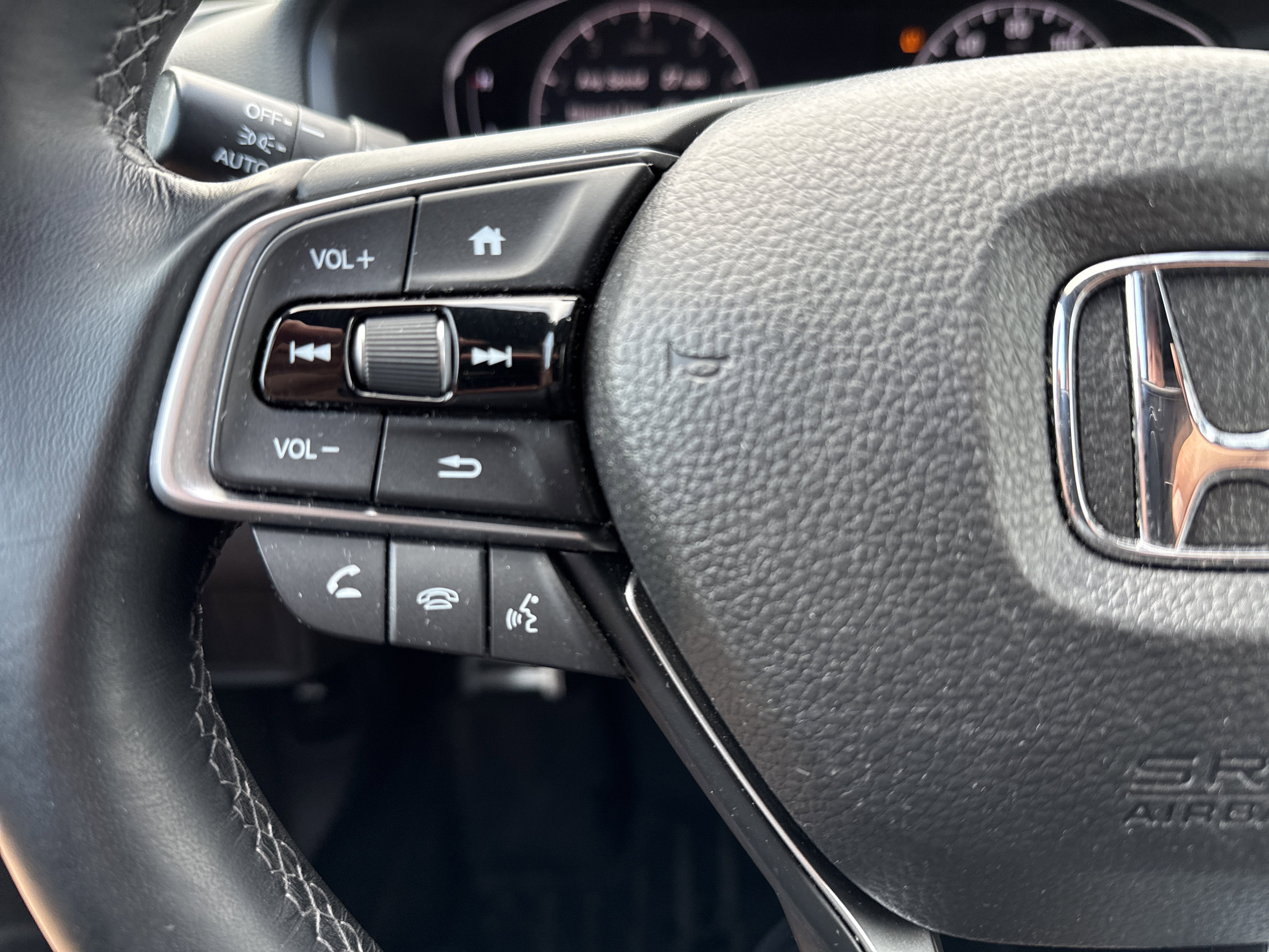 Used 2018 Honda Accord Sport image 18