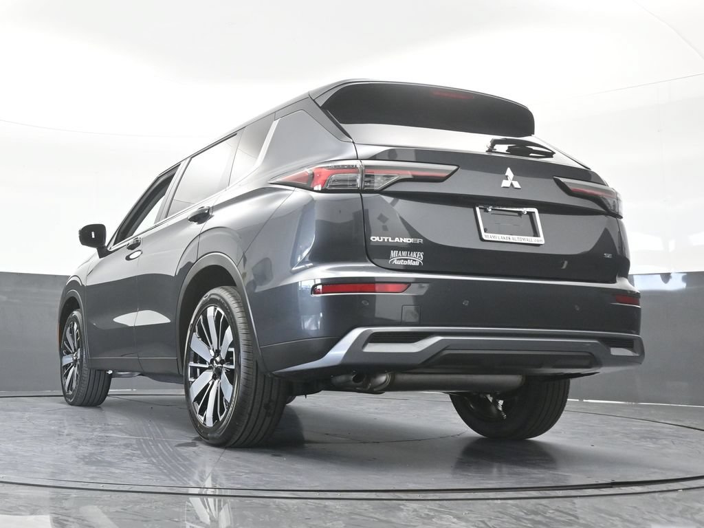 New 2026 Mitsubishi Outlander SE FWD image 60