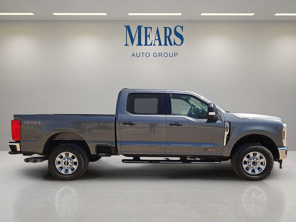 Used 2024 Ford F250 XLT AWD/4WD image 6