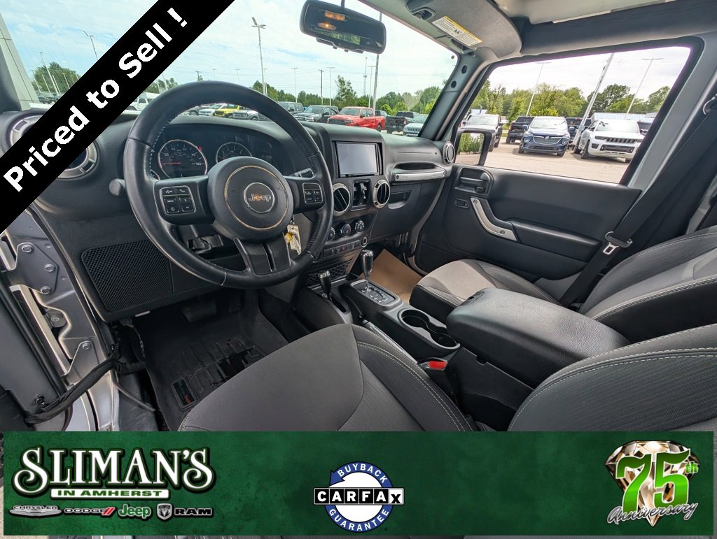 Used 2018 Jeep Wrangler Unlimited Sahara w/ Connectivity Group image 14