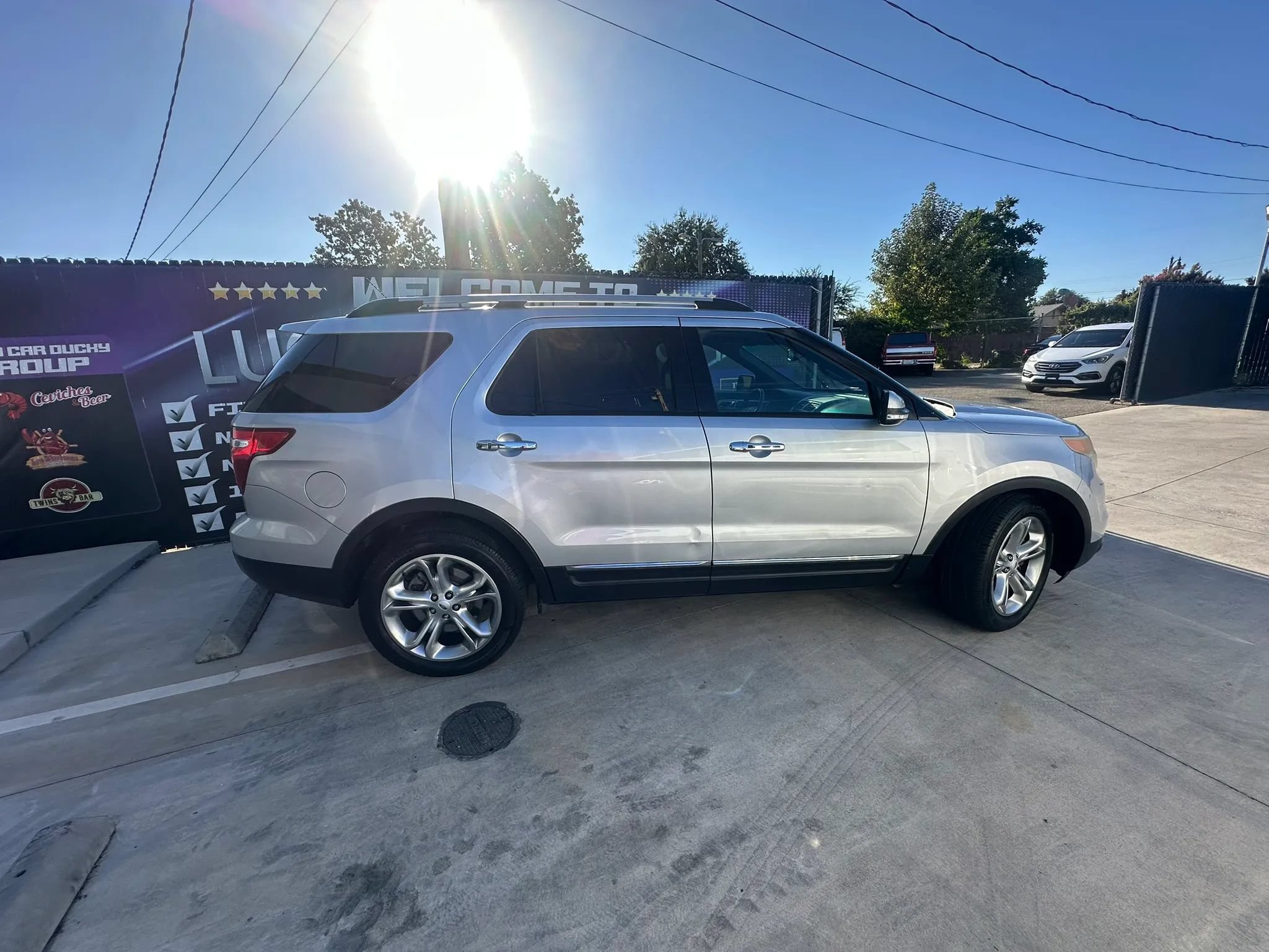 Used 2015 Ford Explorer Limited FWD image 4