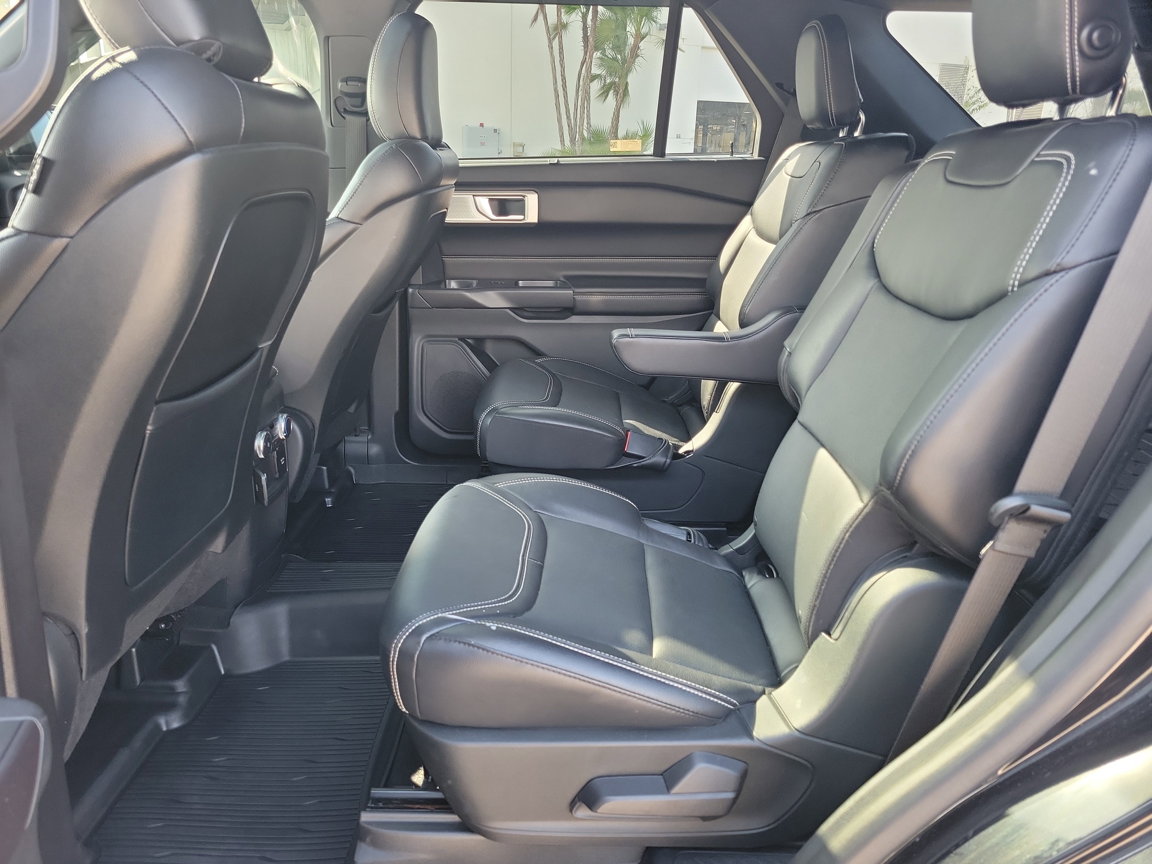 Used 2020 Ford Explorer ST w/ ST Street Pack image 13